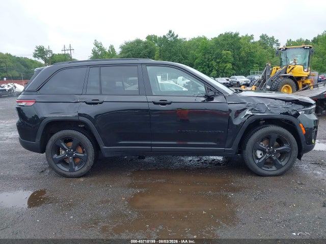 2023 Jeep Grand Cherokee Limited 4x4 მანქანა იყიდება აუქციონზე, vin: 1C4RJHBGXPC620070, აუქციონის ნომერი: 45718199