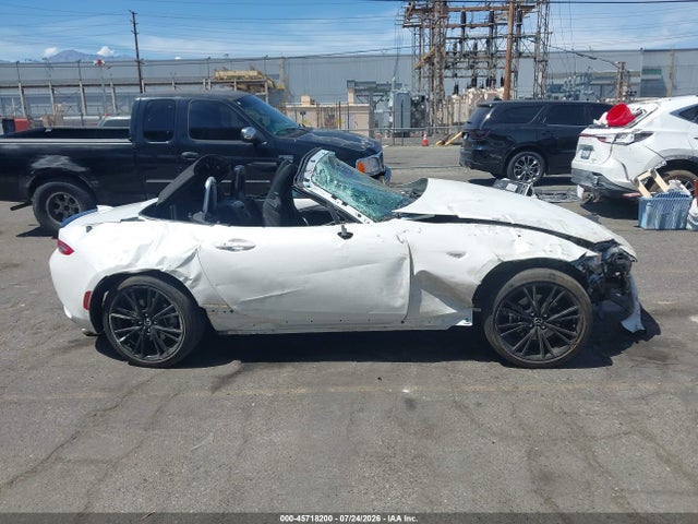 Продаж на аукціоні авто 2025 Mazda Mx-5 Miata Club, vin: JM1NDAC70S0652127, номер лоту: 45718200