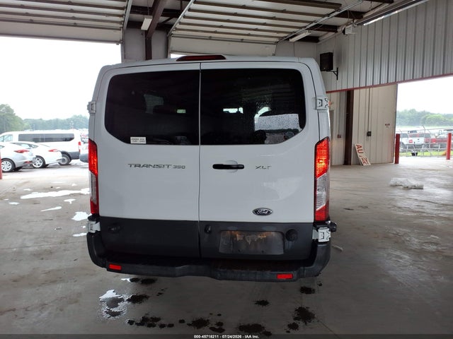 45718211 :رقم المزاد ، 1FBZX2ZM1FKB01716 vin ، 2015 Ford Transit-350 Xlt مزاد بيع