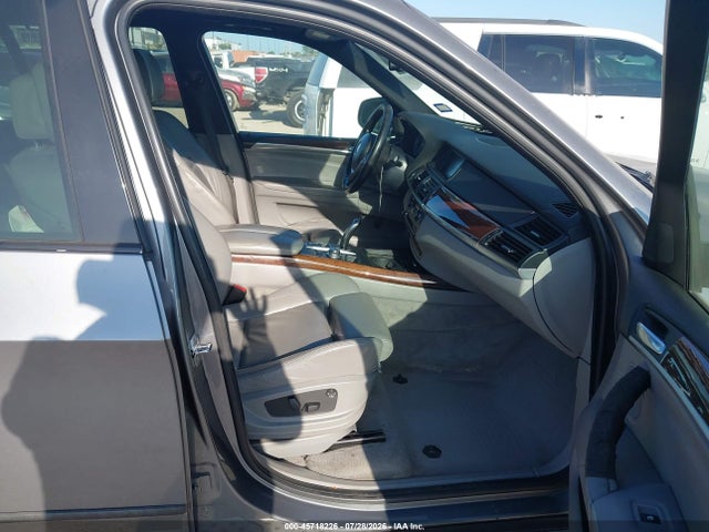 Продажа на аукционе авто 2009 Bmw X5 Xdrive48i, vin: 5UXFE83549L170714, номер лота: 45718226