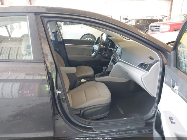 45718243 :رقم المزاد ، 5NPD74LF6LH603692 vin ، 2020 Hyundai Elantra Se مزاد بيع