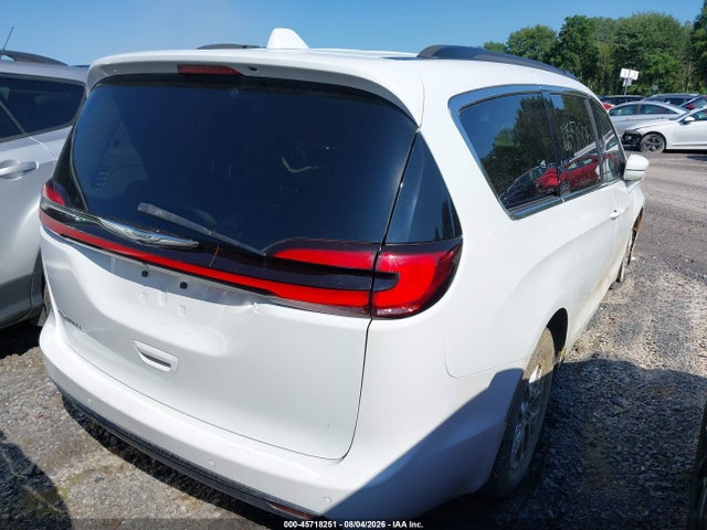 Aukcja sprzedaży 2022 Chrysler Pacifica Touring L, vin: 2C4RC1BG4NR112067, numer aukcji: 45718251