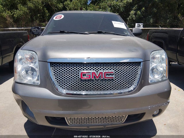 Продаж на аукціоні авто 2012 Gmc Yukon Xl 1500 Denali, vin: 1GKS2MEF3CR184412, номер лоту: 45718252