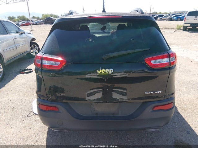 1C4PJLASXGW275296 Jeep Cherokee Sport