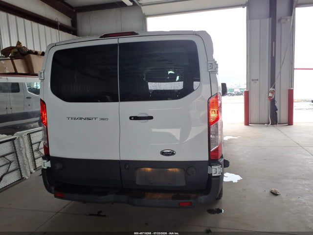1FBZX2ZM0JKB42671 Ford Transit-350 Xl