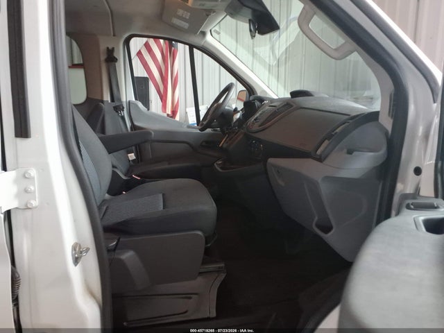 1FBZX2ZM0JKB42671 Ford Transit-350 Xl