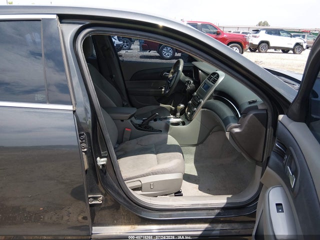 Chevrolet MALIBU LS 2015 1G11B5SL7FF150513 Image 5