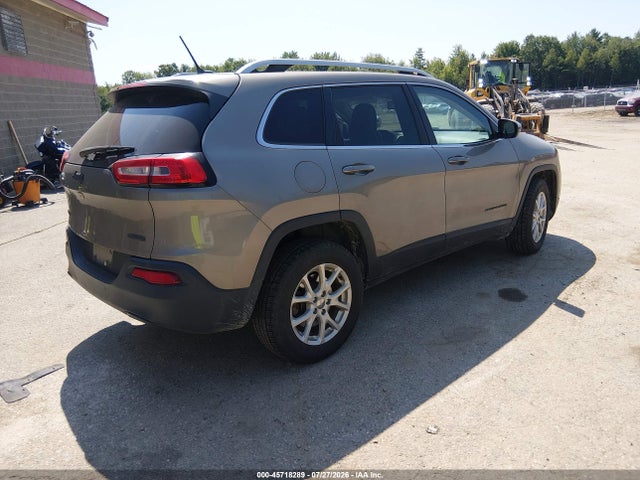 45718289 :رقم المزاد ، 1C4PJMCB4HW521246 vin ، 2017 Jeep Cherokee Latitude مزاد بيع