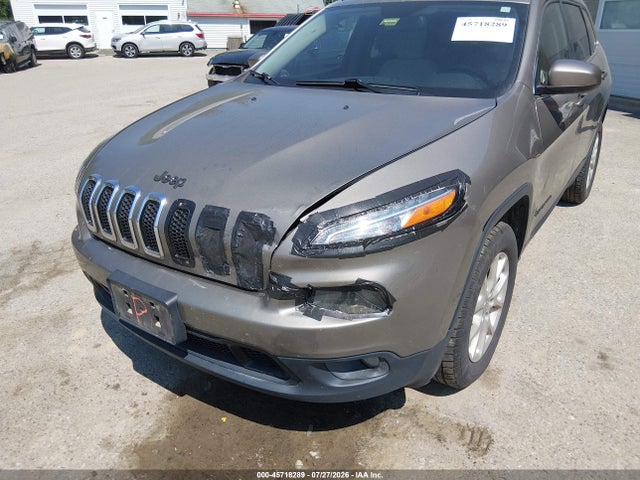 45718289 :رقم المزاد ، 1C4PJMCB4HW521246 vin ، 2017 Jeep Cherokee Latitude مزاد بيع