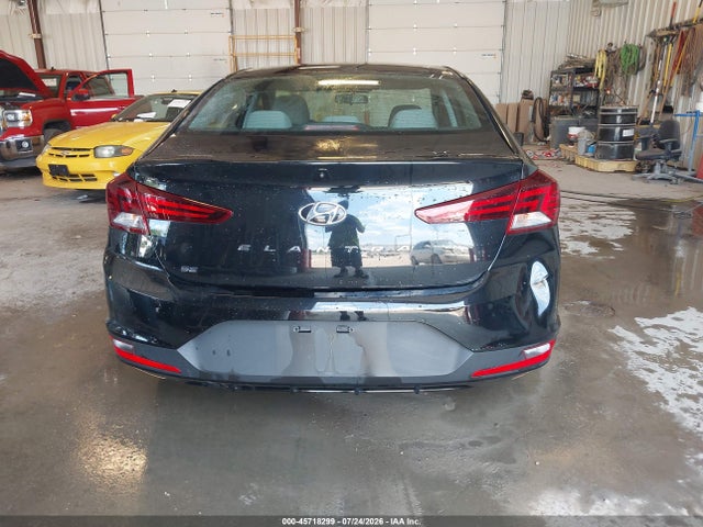 Продажа на аукционе авто 2019 Hyundai Elantra Se, vin: 5NPD74LF1KH497201, номер лота: 45718299