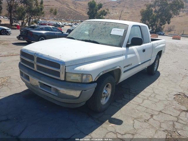 45718305 :رقم المزاد ، 1B7HC13Z1YJ153891 vin ، 2000 Dodge Ram 1500 St مزاد بيع