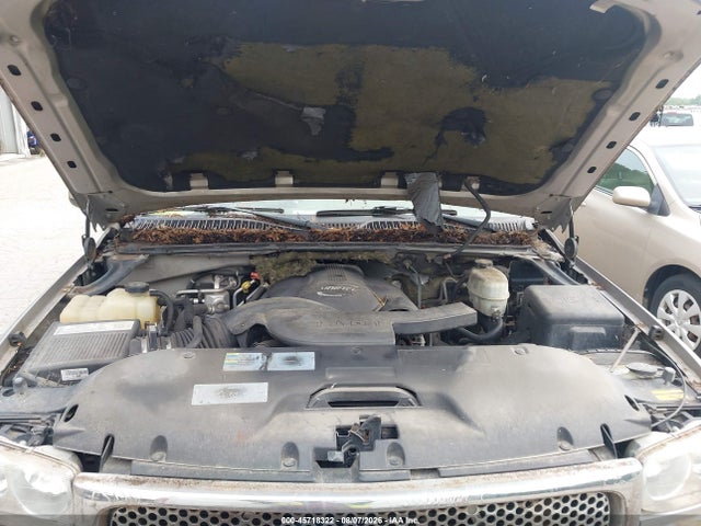 45718322 :رقم المزاد ، 1GKFK66UX5J174553 vin ، 2005 Gmc Yukon Xl 1500 Denali مزاد بيع