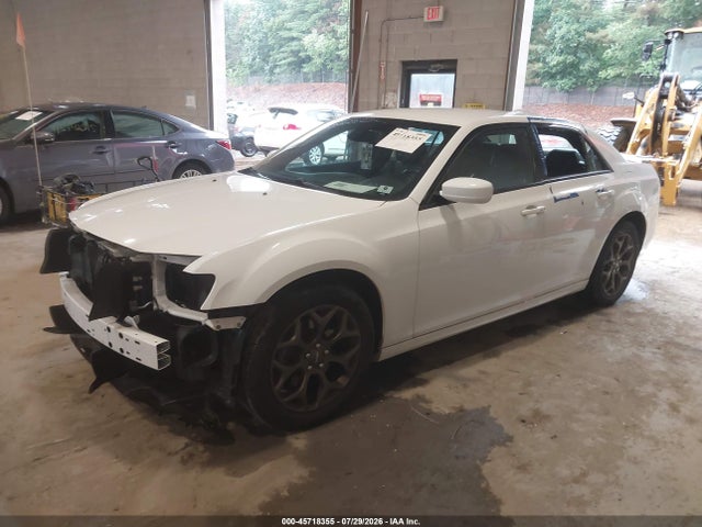 2017 Chrysler 300 მანქანა იყიდება აუქციონზე, vin: 2C3CCAGG1HH582697, აუქციონის ნომერი: 45718355