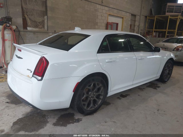 2017 Chrysler 300 მანქანა იყიდება აუქციონზე, vin: 2C3CCAGG1HH582697, აუქციონის ნომერი: 45718355