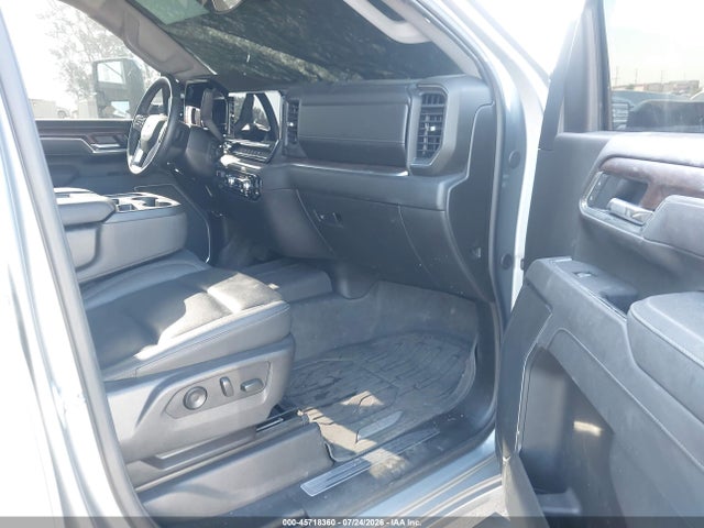 1GT4UNE7XSF341141 GMC Sierra 2500hd 4wd Standard Bed Slt