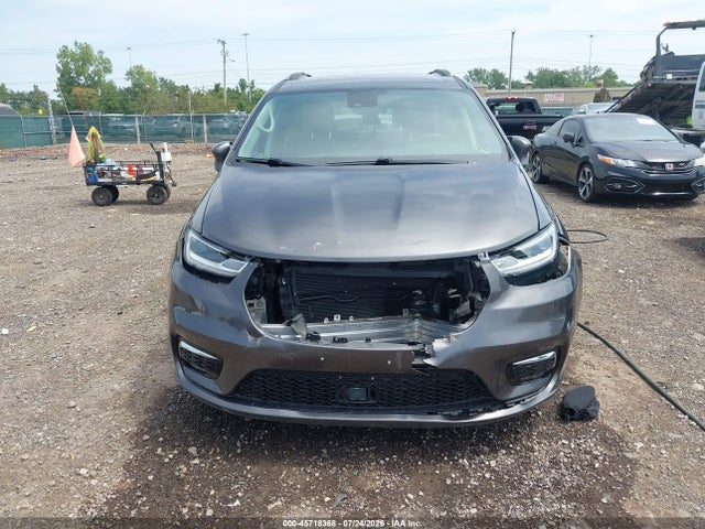 2021 Chrysler Pacifica Touring L მანქანა იყიდება აუქციონზე, vin: 2C4RC1BG9MR529053, აუქციონის ნომერი: 45718368