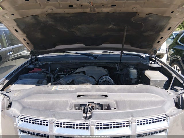 2011 Cadillac Escalade Premium მანქანა იყიდება აუქციონზე, vin: 1GYS3CEF3BR138140, აუქციონის ნომერი: 45718373