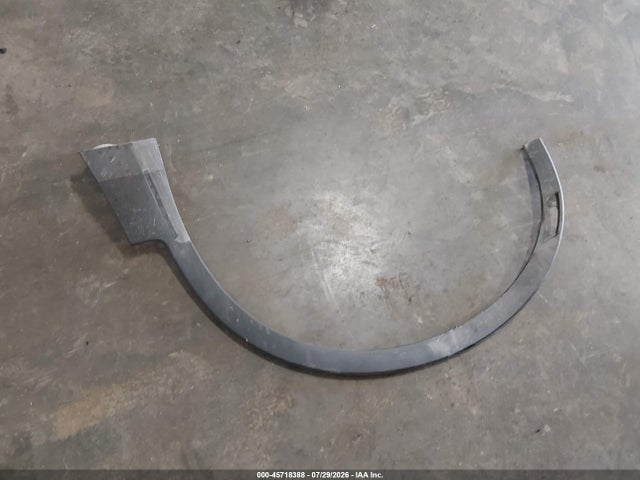 45718388 :رقم المزاد ، 3GNKBHR48NS210215 vin ، 2022 Chevrolet Blazer Awd 2lt مزاد بيع