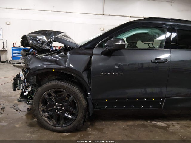 45718388 :رقم المزاد ، 3GNKBHR48NS210215 vin ، 2022 Chevrolet Blazer Awd 2lt مزاد بيع