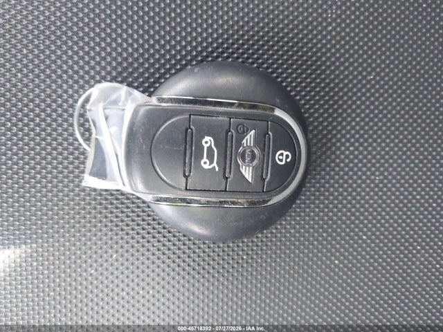 Aukcja sprzedaży 2017 Mini Hardtop Cooper, vin: WMWXU1C57H2E18412, numer aukcji: 45718392