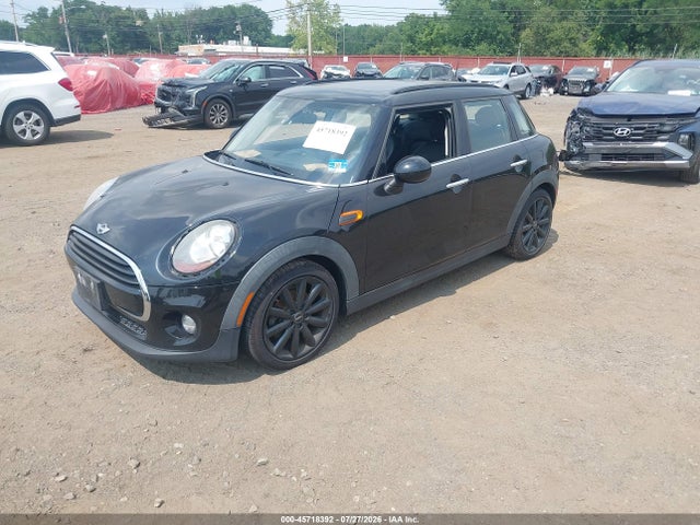 Aukcja sprzedaży 2017 Mini Hardtop Cooper, vin: WMWXU1C57H2E18412, numer aukcji: 45718392