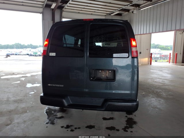 Chevrolet Express 3500 Ls 2017 1GAZGNFG8H1292158 Image 16
