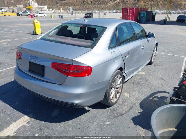 Audi A4 2.0t Premium 2015 WAUAFAFLXFN018458 Image 4