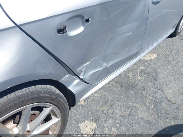 WAUAFAFLXFN018458 Audi A4 2.0t Premium