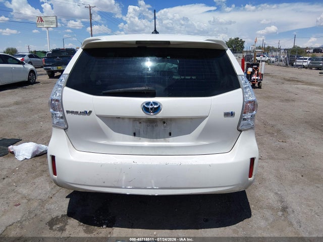 Toyota Prius V Five 2014 JTDZN3EU2E3334462 Image 16