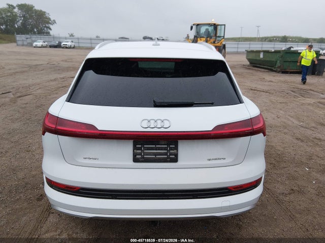 Audi E-tron Premium Quattro 2021 WA1AAAGE5MB020404 Image 16