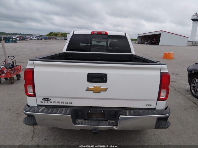 45718562 :رقم المزاد ، 3GCUKSEJ9JG337059 vin ، 2018 Chevrolet Silverado 1500 1lz مزاد بيع