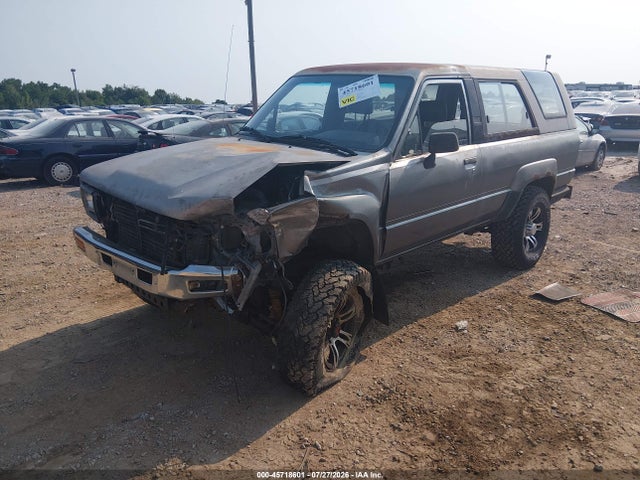 45718601 :رقم المزاد ، JT3RN63W0J0199570 vin ، 1988 Toyota 4runner Rn60 مزاد بيع