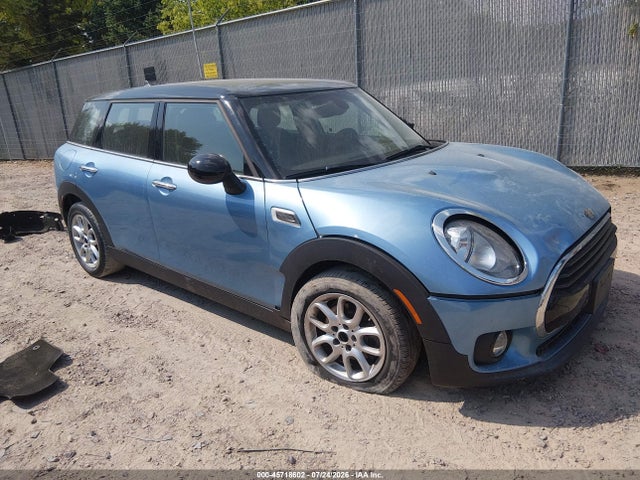 45718602 :رقم المزاد ، WMWLN5C54H2E32979 vin ، 2017 Mini Clubman Cooper مزاد بيع