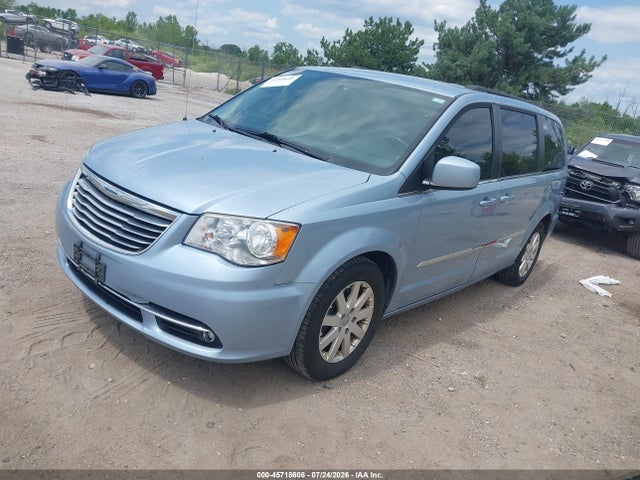 2016 Chrysler Town & Country Touring მანქანა იყიდება აუქციონზე, vin: 2C4RC1BG1GR253939, აუქციონის ნომერი: 45718606
