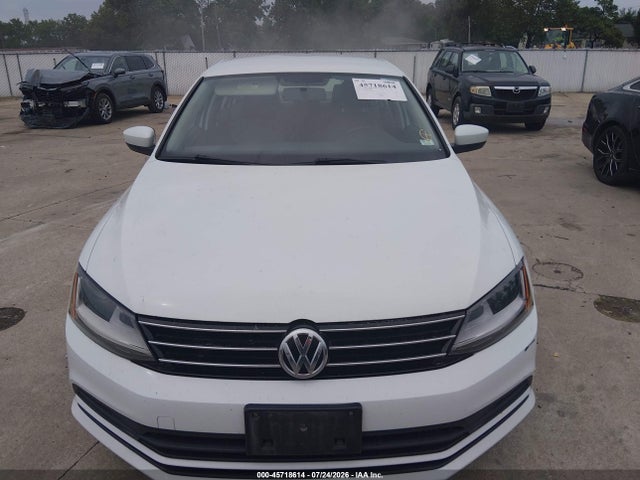 2017 Volkswagen Jetta 1.4t S მანქანა იყიდება აუქციონზე, vin: 3VW2B7AJ3HM256836, აუქციონის ნომერი: 45718614