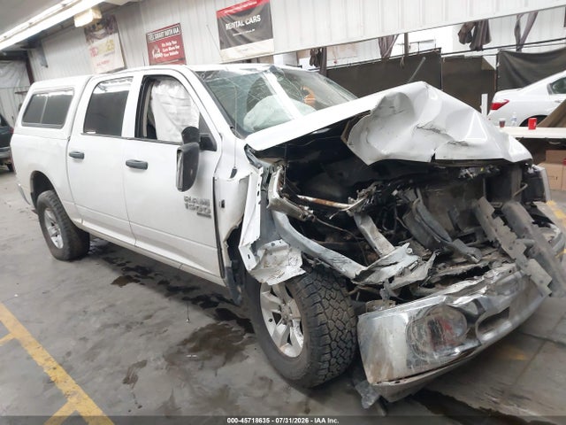 RAM 1500 Classic Tradesman 4x4 5'7 Box 2021 3C6RR7KTXMG623096 main image