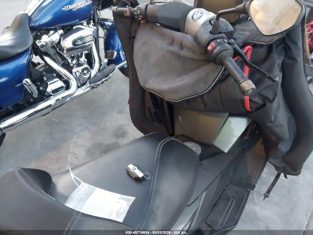 45718654 :رقم المزاد ، WB40C6305NS903178 vin ، 2022 Bmw C 400 Gt مزاد بيع