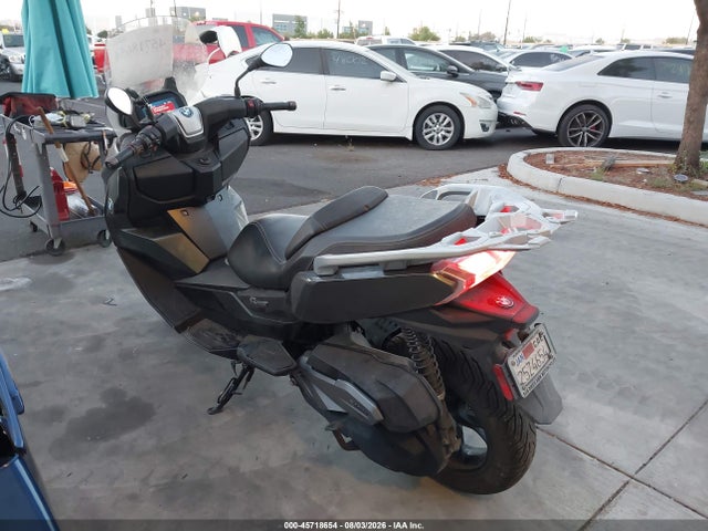 45718654 :رقم المزاد ، WB40C6305NS903178 vin ، 2022 Bmw C 400 Gt مزاد بيع