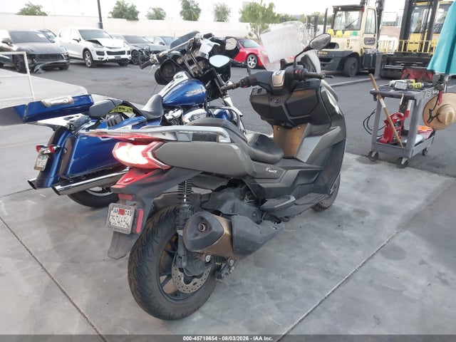 45718654 :رقم المزاد ، WB40C6305NS903178 vin ، 2022 Bmw C 400 Gt مزاد بيع