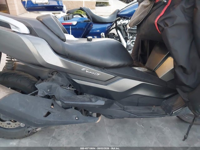 45718654 :رقم المزاد ، WB40C6305NS903178 vin ، 2022 Bmw C 400 Gt مزاد بيع