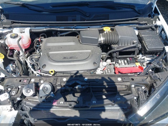 45718673 :رقم المزاد ، 2C4RC1CG0TR161388 vin ، 2026 Chrysler Voyager Lx مزاد بيع