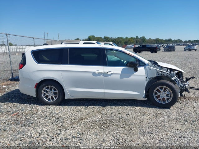 45718673 :رقم المزاد ، 2C4RC1CG0TR161388 vin ، 2026 Chrysler Voyager Lx مزاد بيع