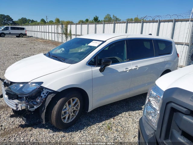 45718673 :رقم المزاد ، 2C4RC1CG0TR161388 vin ، 2026 Chrysler Voyager Lx مزاد بيع
