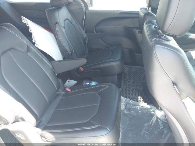 45718673 :رقم المزاد ، 2C4RC1CG0TR161388 vin ، 2026 Chrysler Voyager Lx مزاد بيع