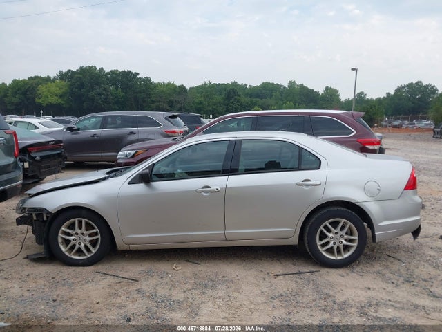45718684 :رقم المزاد ، 3FAHP0GA1CR219153 vin ، 2012 Ford Fusion S مزاد بيع
