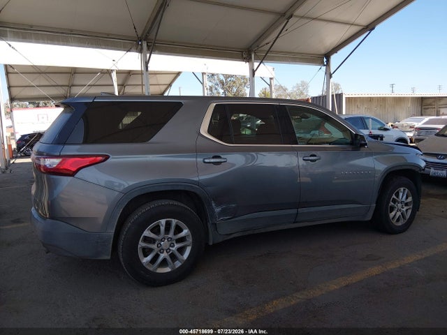 Chevrolet Traverse Ls 2019 1GNERFKW2KJ159817 Image 14