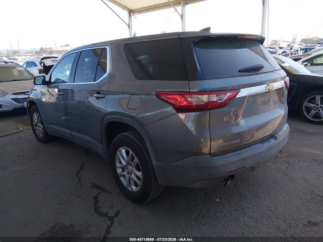 Chevrolet Traverse Ls 2019 1GNERFKW2KJ159817 Image 3