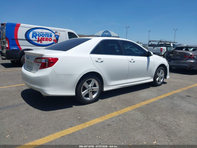 Toyota CAMRY SE 2014 4T1BF1FK4EU458335 Image 4