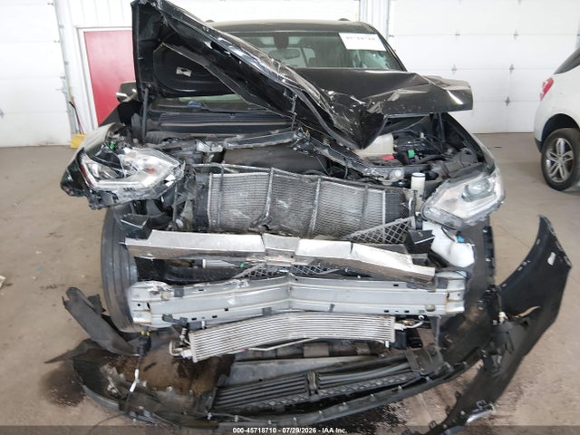 45718710 :رقم المزاد ، 1GNEVGKW2JJ112044 vin ، 2018 Chevrolet Traverse Lt Cloth مزاد بيع