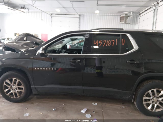 45718710 :رقم المزاد ، 1GNEVGKW2JJ112044 vin ، 2018 Chevrolet Traverse Lt Cloth مزاد بيع
